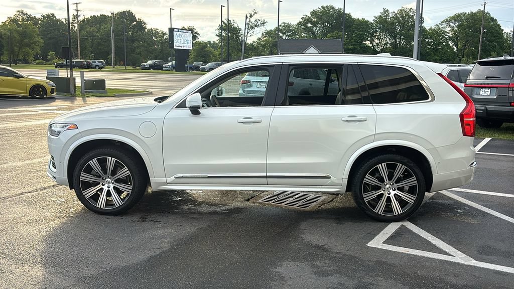 Certified 2023 Volvo XC90 T8 Plus w/ Protection Package Premier AWD/4WD image 3