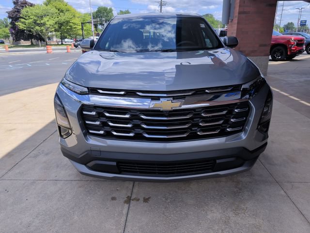 Used 2026 Chevrolet Equinox LT AWD/4WD image 10