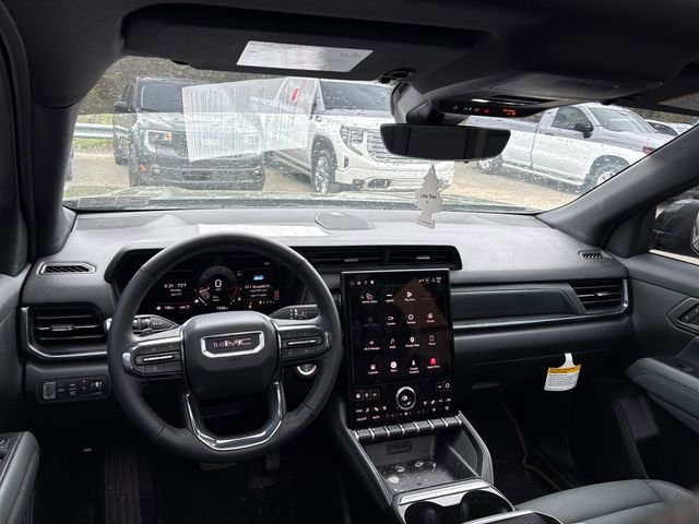 Used 2026 GMC Terrain AT4 w/ Convenience Package III image 10