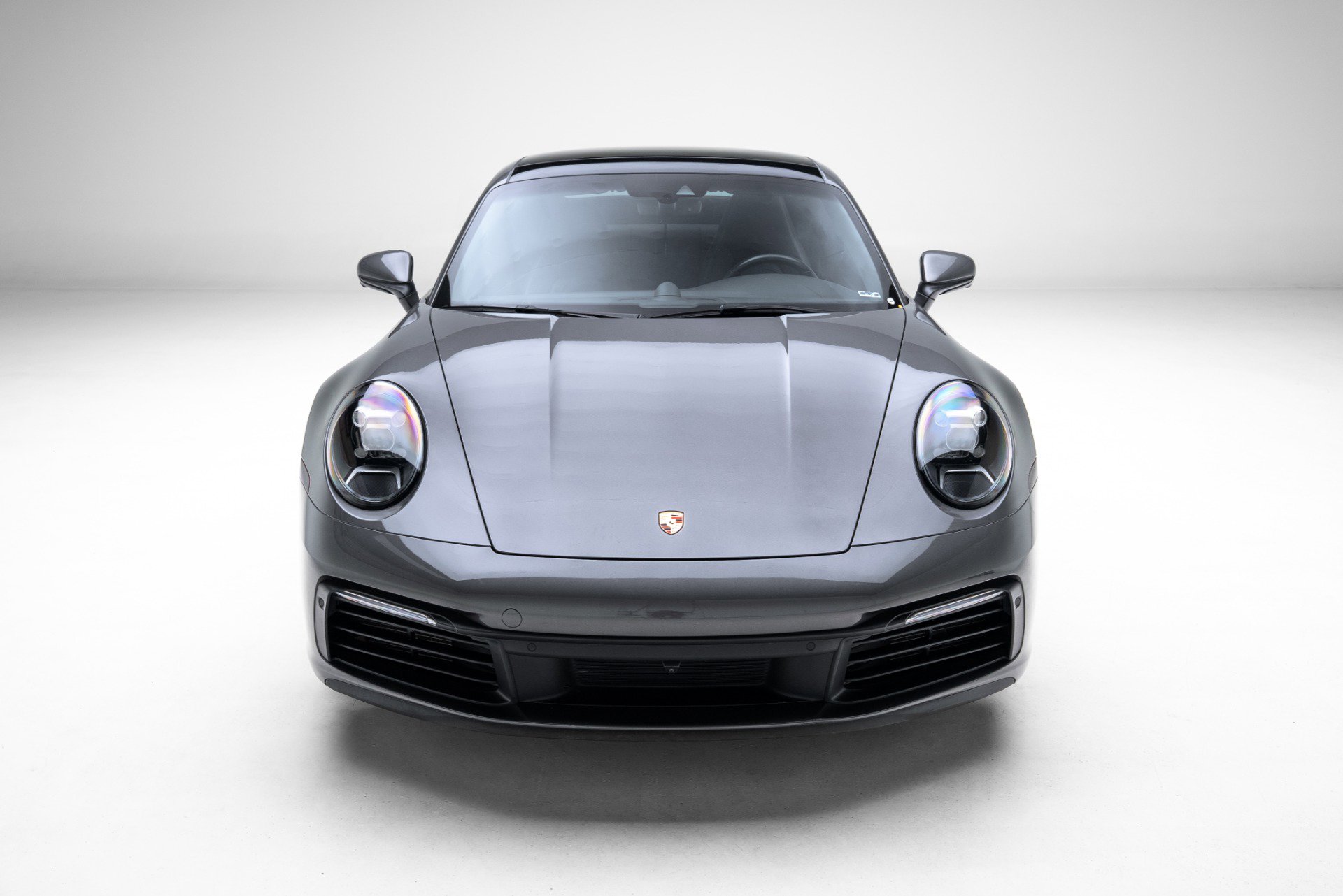 Used 2020 Porsche 911 Carrera RWD image 3