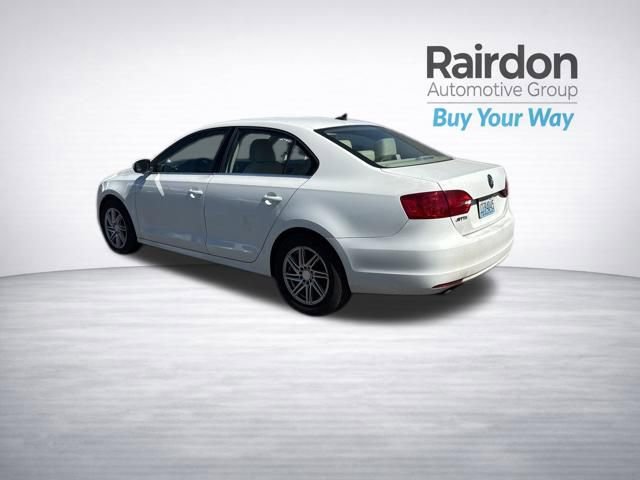 Used 2014 Volkswagen Jetta TDI FWD image 5