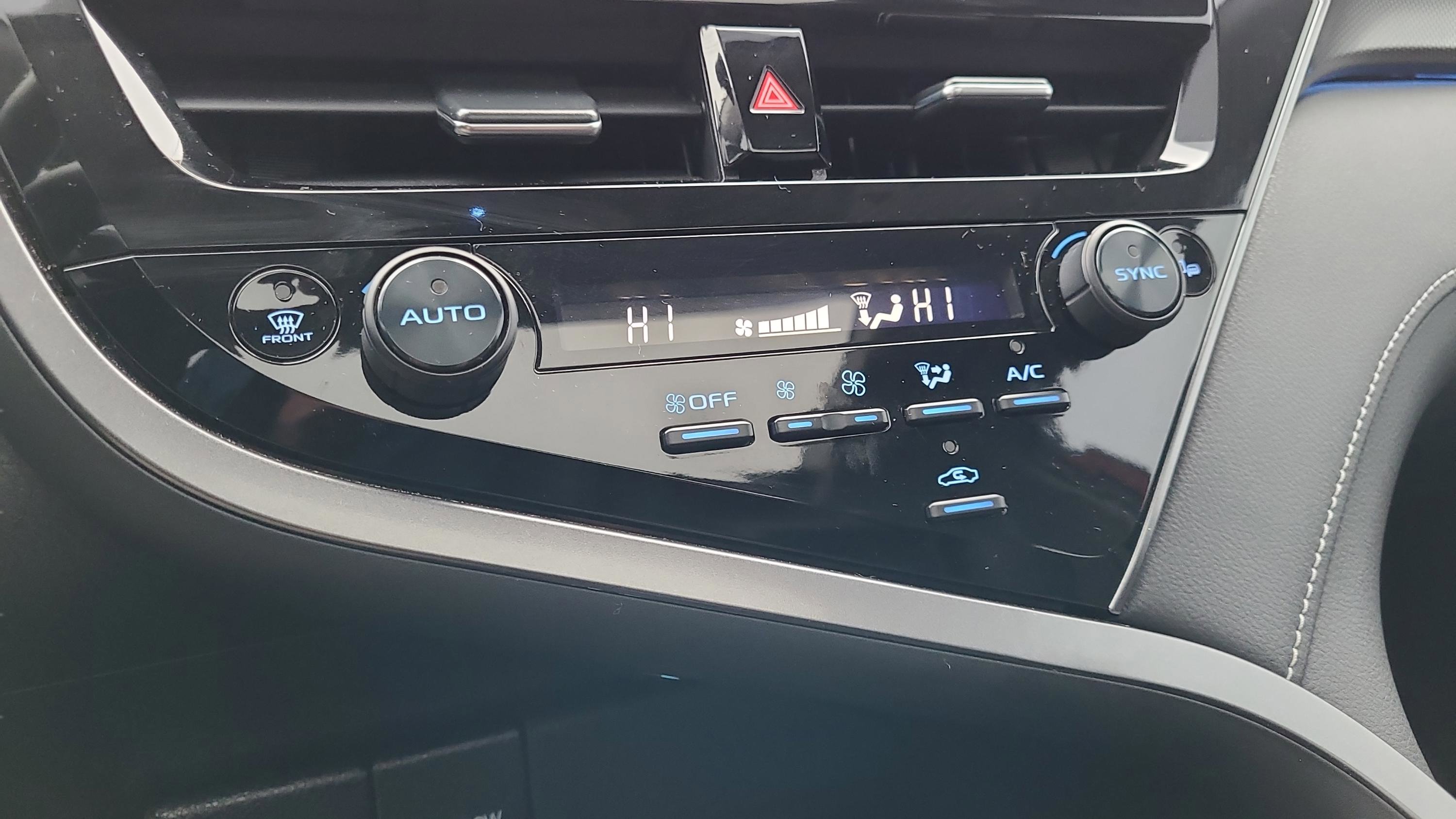 Used 2023 Toyota Camry XSE image 23