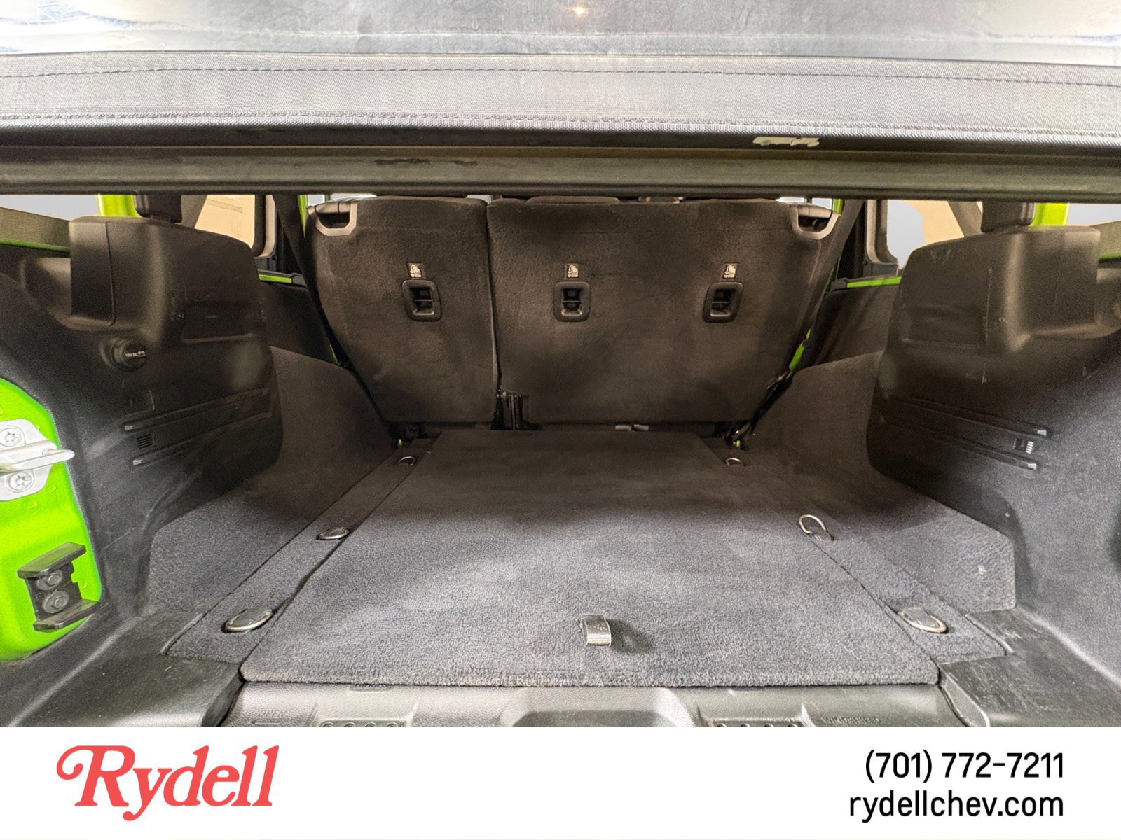 Used 2018 Jeep Wrangler Unlimited Sport AWD/4WD image 18