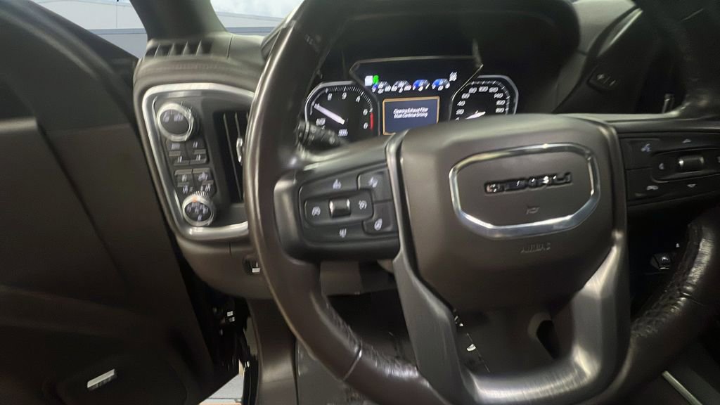 Used 2021 GMC Sierra 1500 Denali w/ Denali Ultimate Package image 11