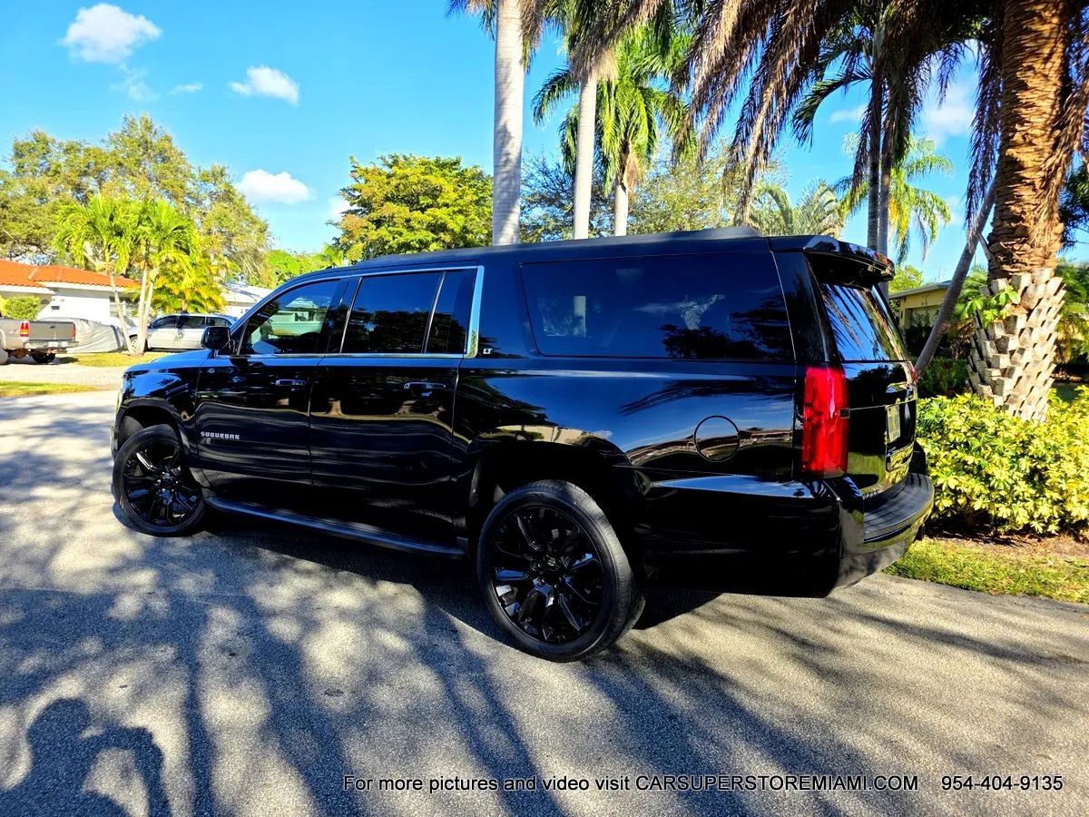 Used 2018 Chevrolet Suburban LT RWD image 7