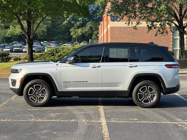 Used 2024 Jeep Grand Cherokee Trailhawk w/ Advanced Protech Group II AWD/4WD image 4