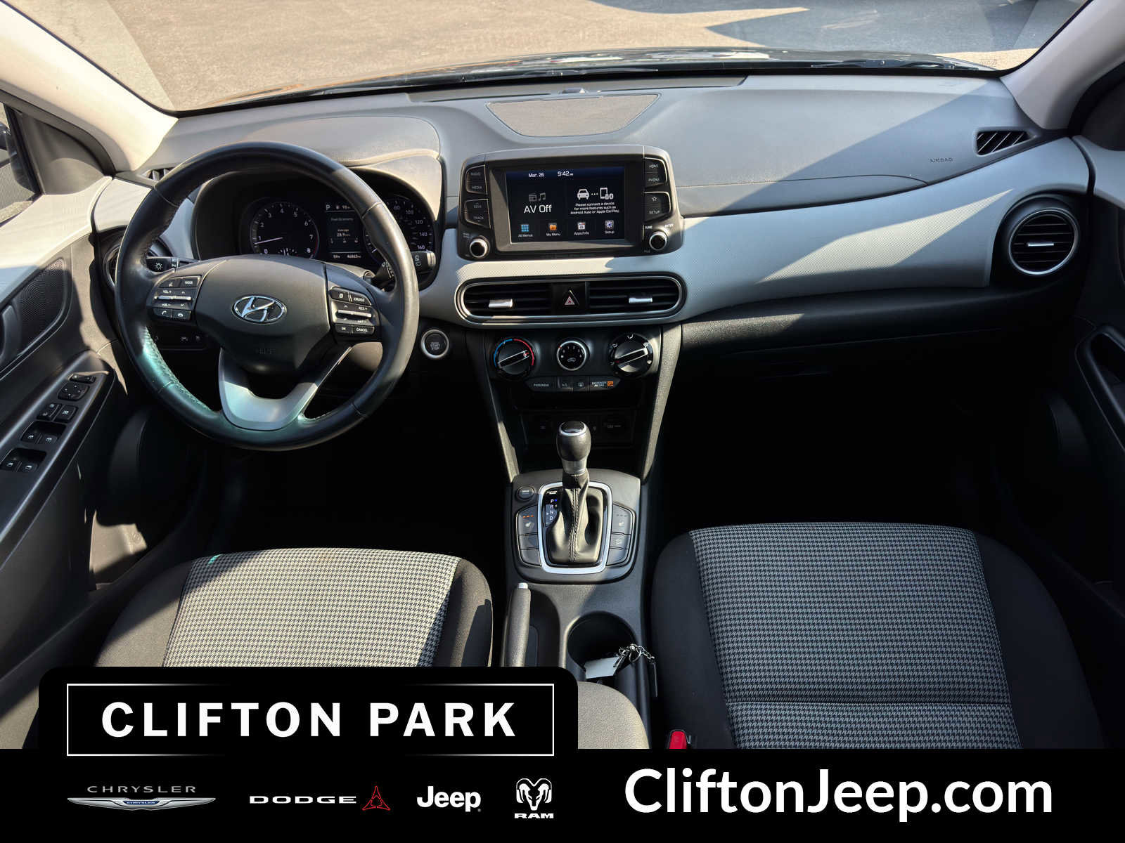 Used 2020 Hyundai Kona SEL Plus image 25