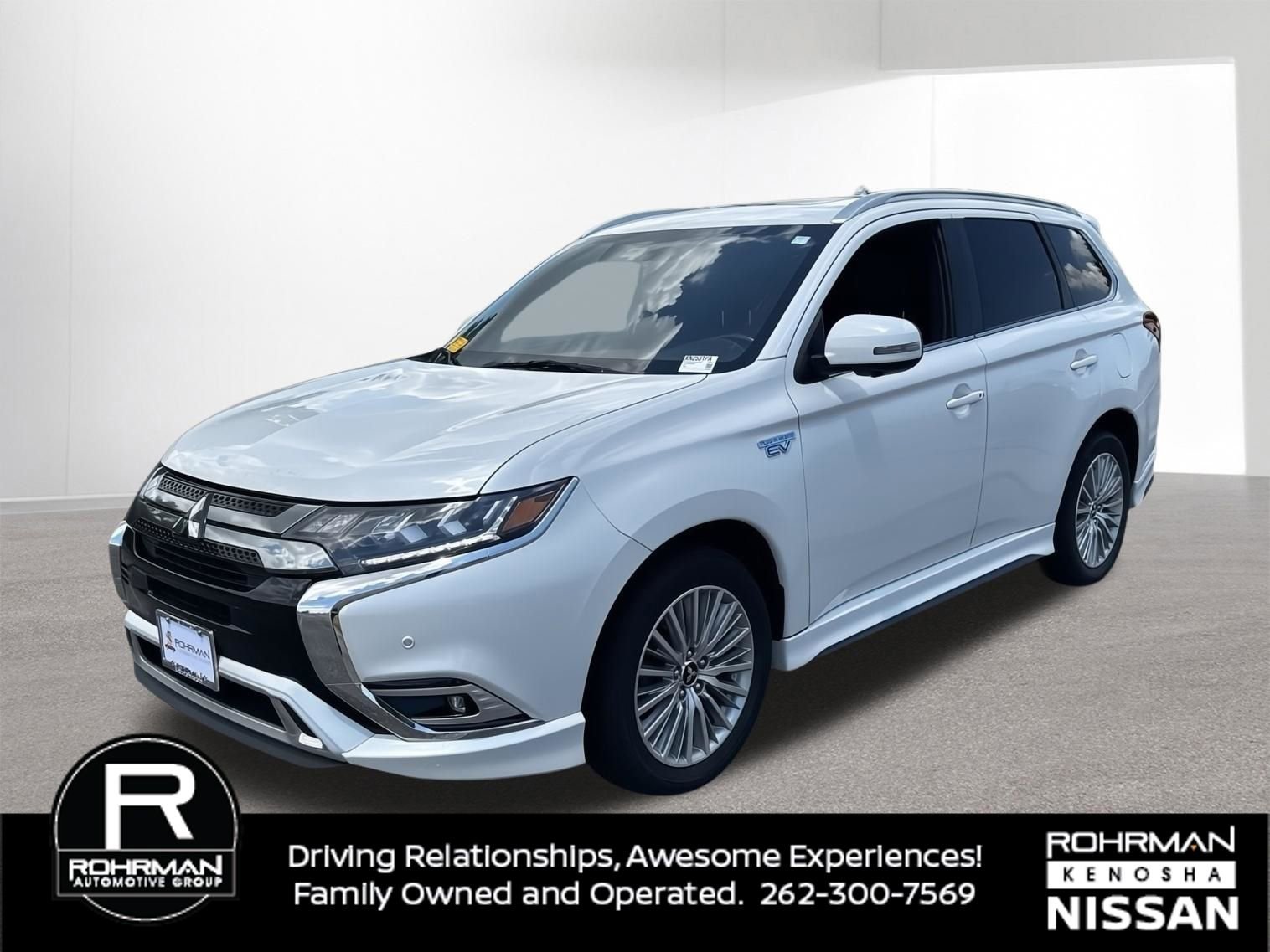 Used 2019 Mitsubishi Outlander SEL AWD/4WD image 1