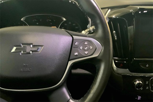 Used 2020 Chevrolet Traverse RS image 18