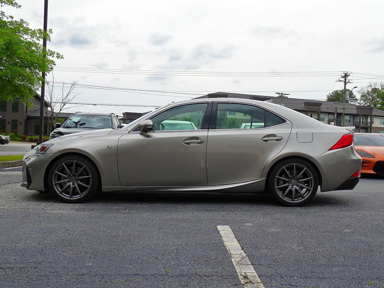 Used 2018 Lexus IS 300 F Sport RWD image 4