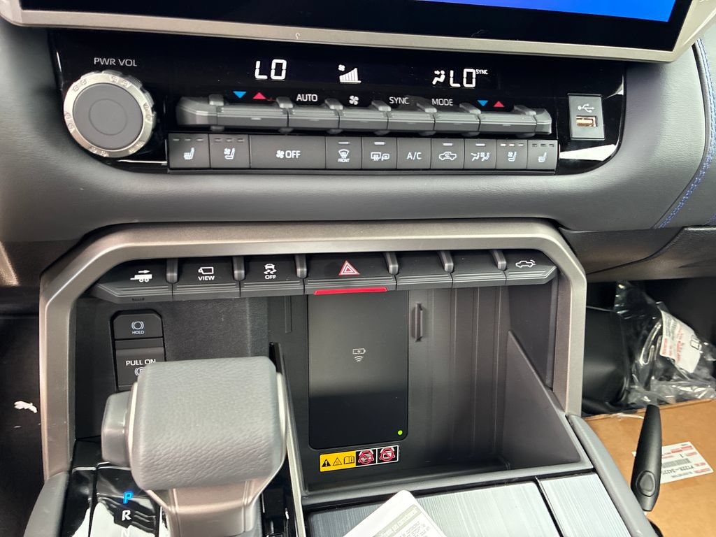 New 2026 Toyota Tundra Platinum AWD/4WD image 26