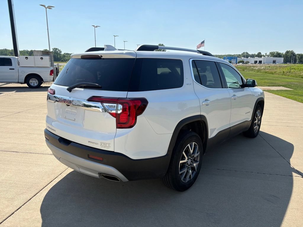Used 2023 GMC Acadia SLT w/ Preferred Package AWD/4WD image 6