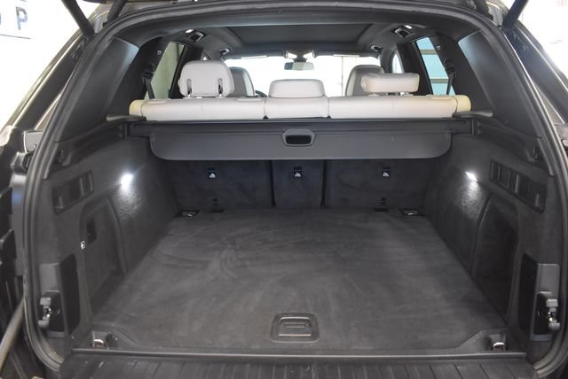 Used 2021 BMW X5 xDrive40i w/ Premium Package AWD/4WD image 16