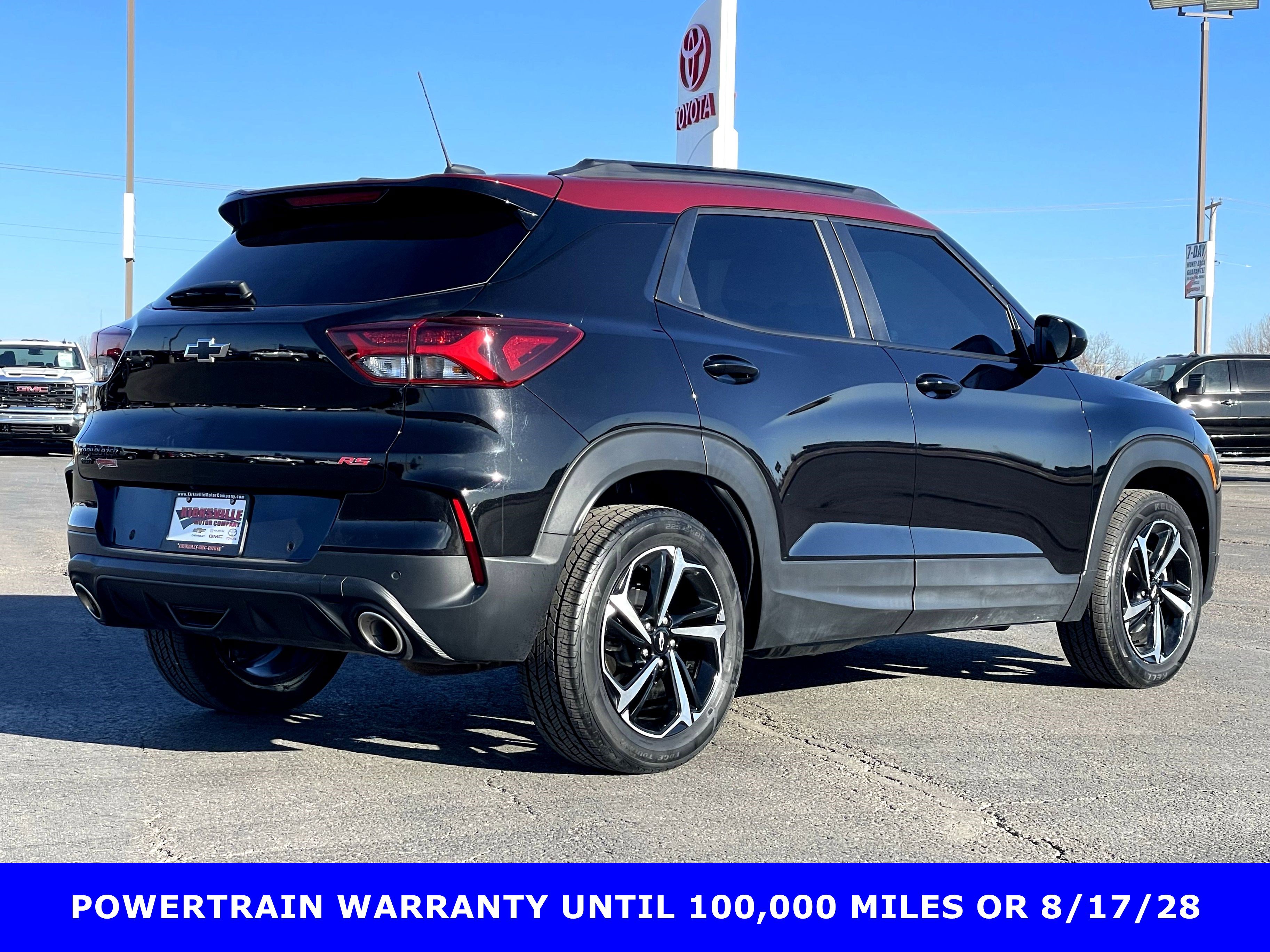 Used 2023 Chevrolet TrailBlazer RS w/ Sun and Liftgate Package image 3