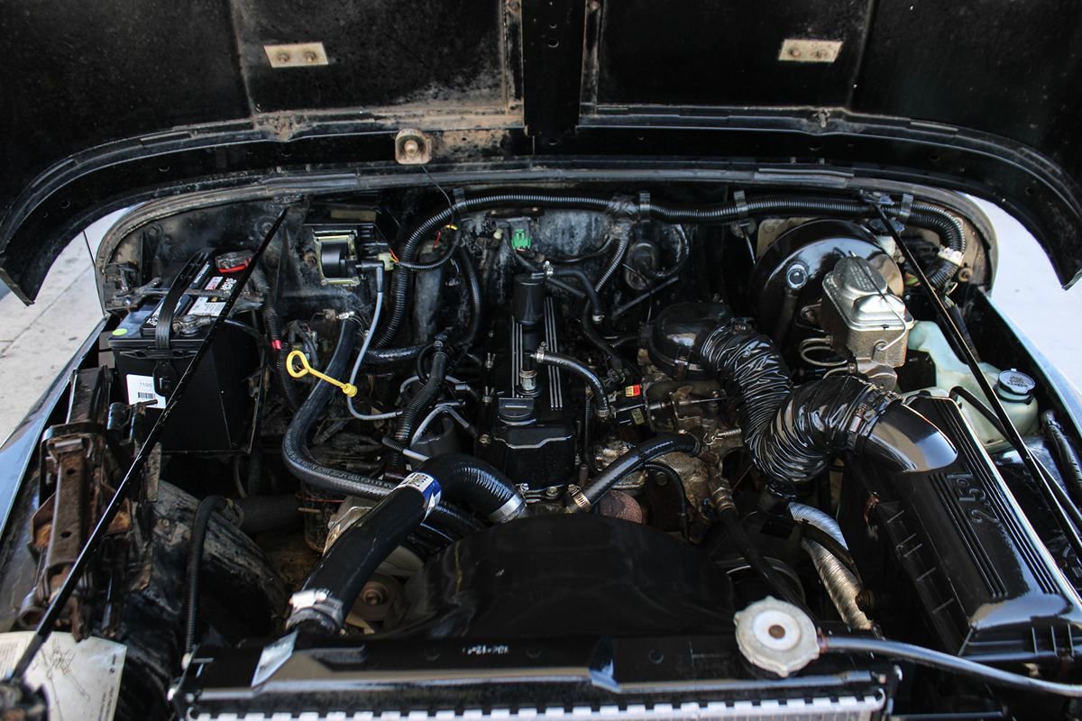 Used 1990 Jeep Wrangler S image 11