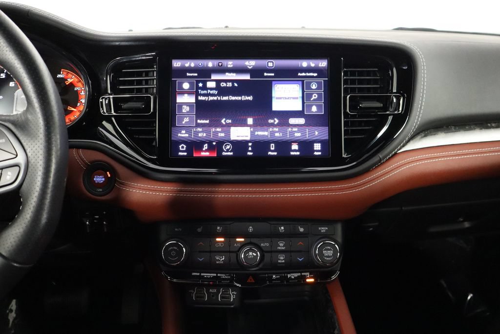 Used 2024 Dodge Durango SRT Hellcat AWD/4WD image 29