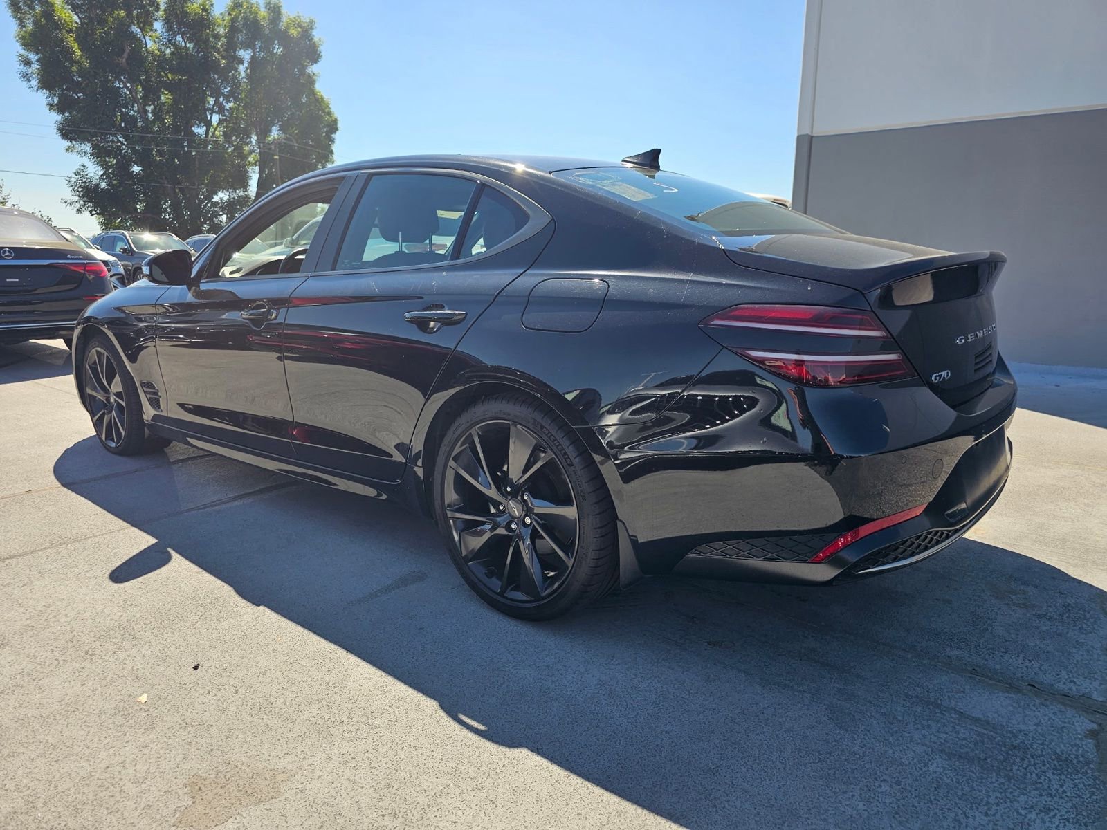 Used 2023 Genesis G70 2.0T w/ Sport Prestige Package image 3