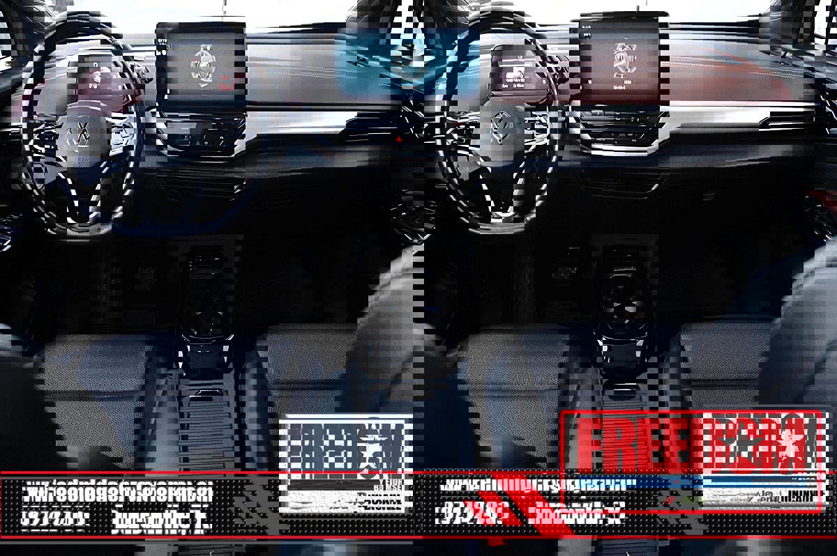 Used 2021 Volkswagen ID.4 Pro S w/ ID.4 Protection Package (IPT) image 11