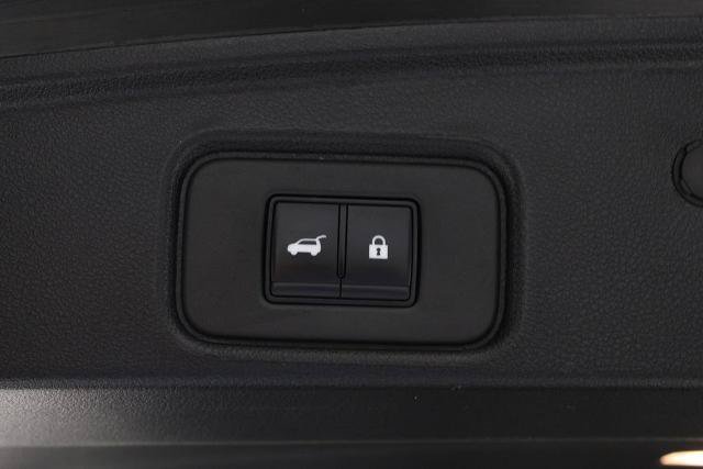 Certified 2025 Nissan Pathfinder SV AWD/4WD image 19