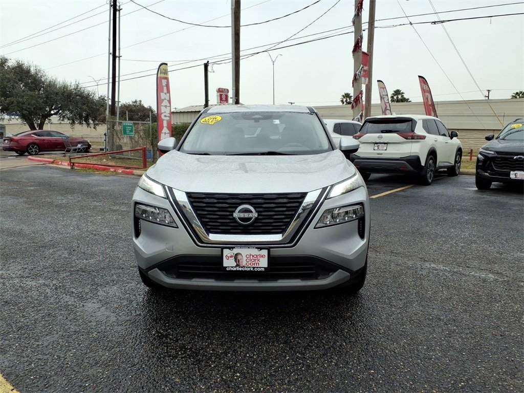 Used 2023 Nissan Rogue SV image 7