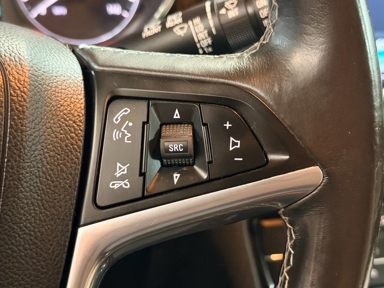 Used 2018 Buick Encore Preferred image 28