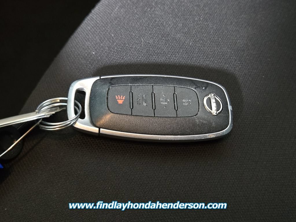 Used 2024 Nissan Sentra SV FWD image 30
