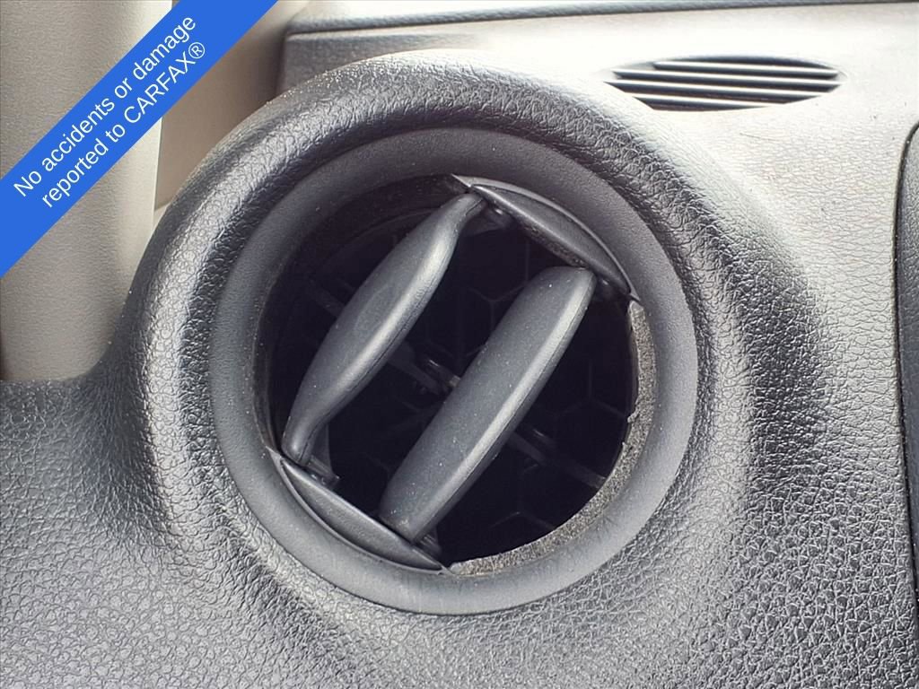 Used 2021 Nissan NV200 S image 28