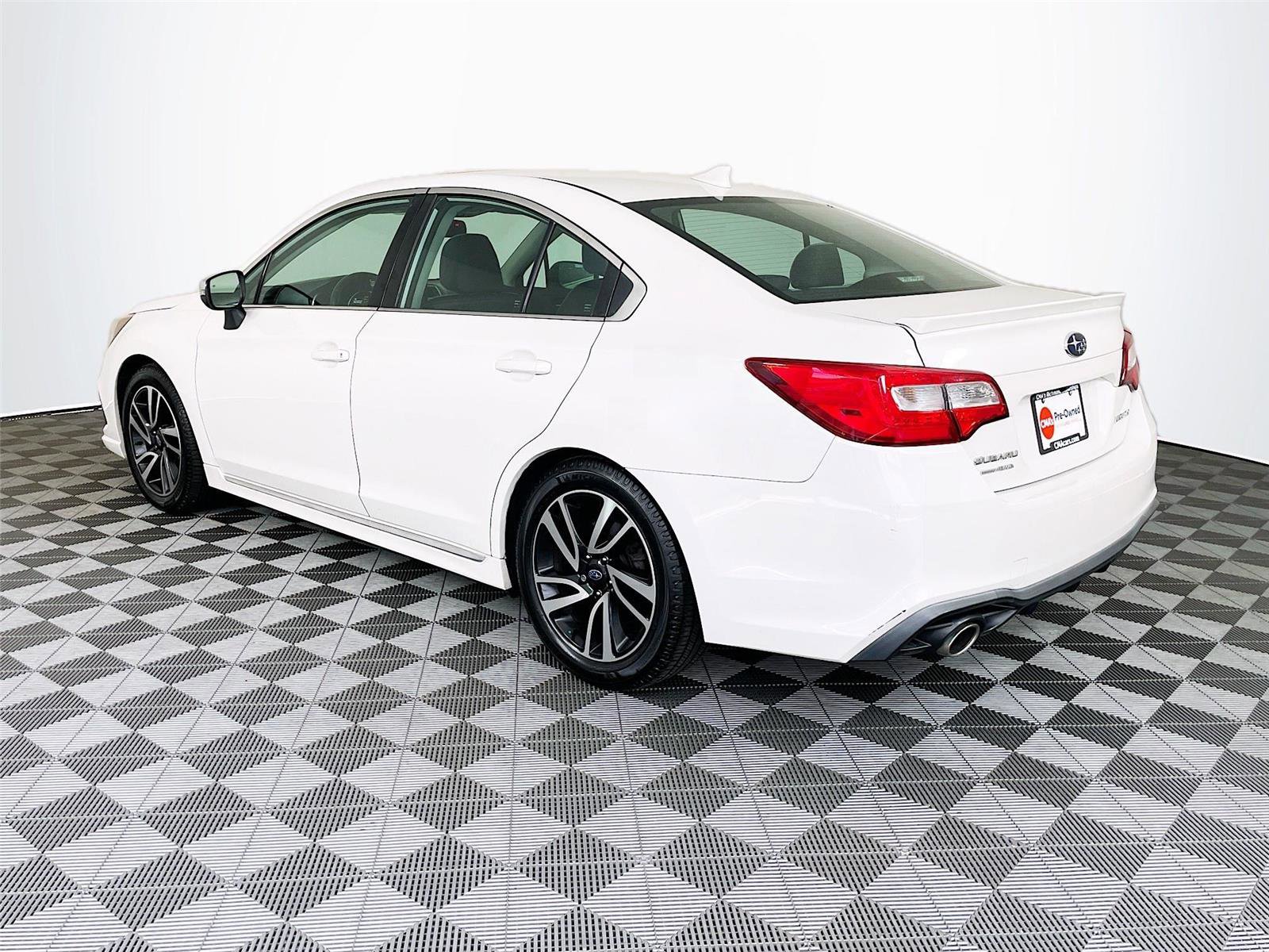 Used 2018 Subaru Legacy 2.5i Sport AWD/4WD image 6