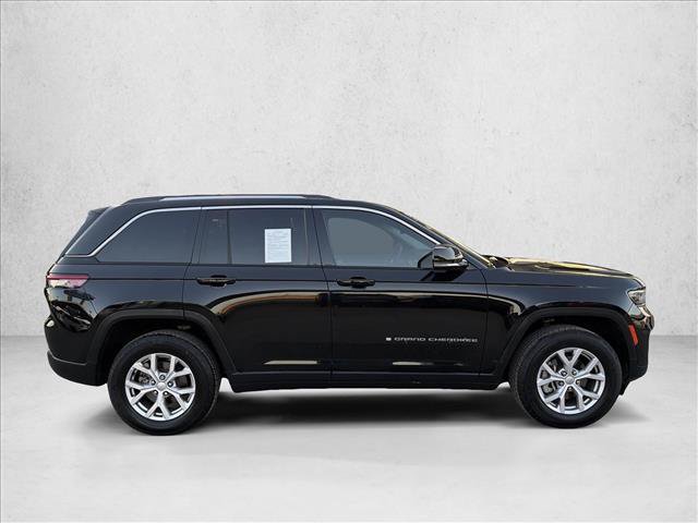 Used 2022 Jeep Grand Cherokee Limited RWD image 6
