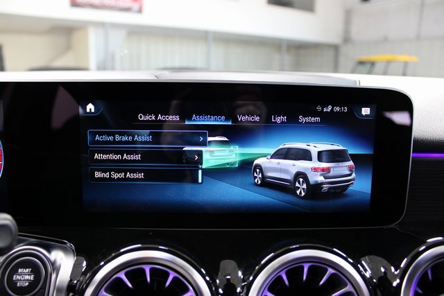 Used 2020 Mercedes-Benz GLB 250 image 27