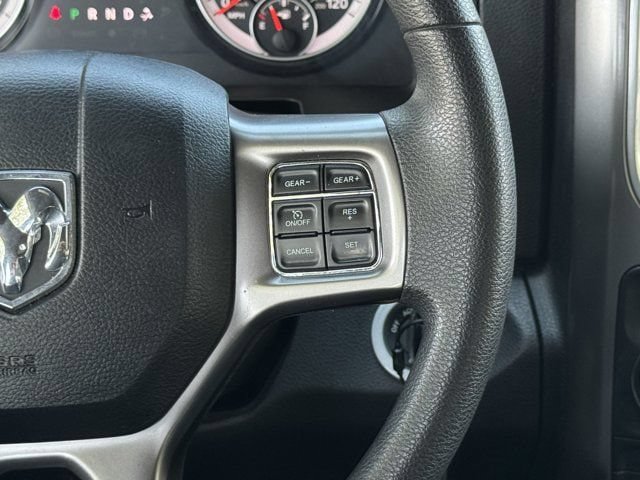 Used 2024 RAM 1500 Warlock AWD/4WD image 16
