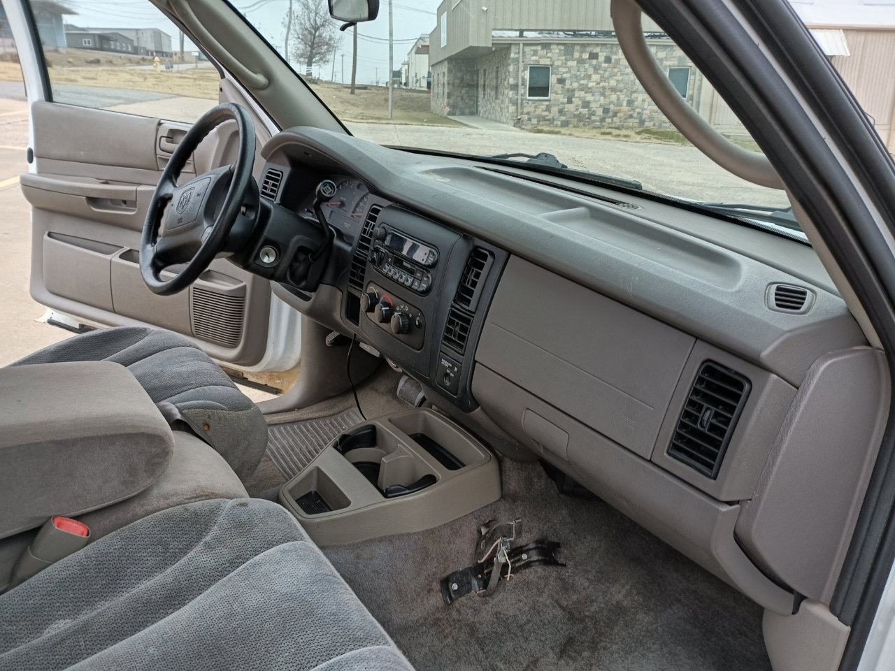 Used 2004 Dodge Dakota 2WD Club Cab w/ Hd Service Group image 12