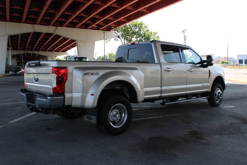 Used 2017 Ford F350 Lariat w/ Tow Technology Bundle AWD/4WD image 6
