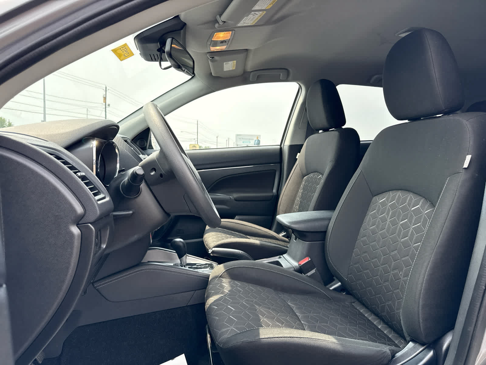 Used 2024 Mitsubishi Outlander Sport ES AWD/4WD image 11