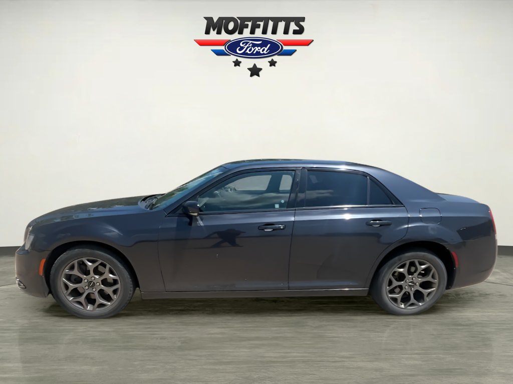 Used 2017 Chrysler 300 S w/ 300S Premium Group AWD/4WD image 2