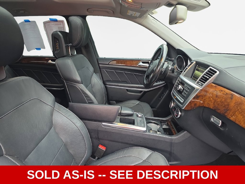 Used 2015 Mercedes-Benz GL 550 4MATIC image 26