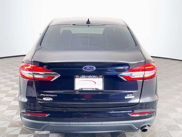 Used 2019 Ford Fusion SE FWD image 7