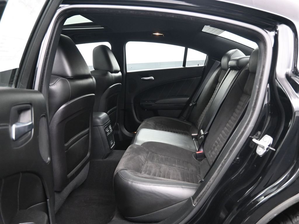 Used 2023 Dodge Charger Scat Pack w/ Daytona Edition Group RWD image 32