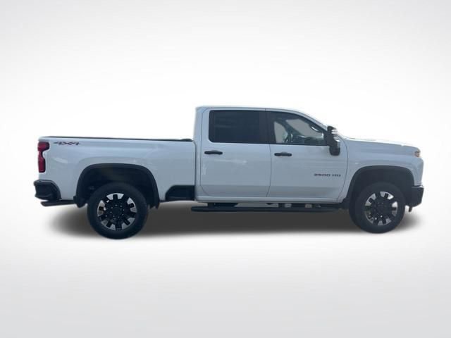 Used 2020 Chevrolet Silverado 2500 Custom w/ Custom Value Package image 6