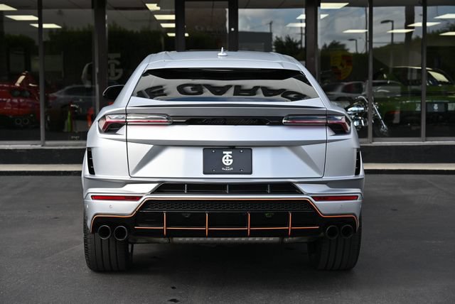 Used 2023 Lamborghini Urus S AWD/4WD image 12