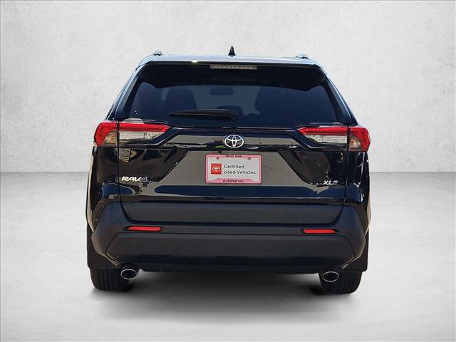 Used 2024 Toyota RAV4 XLE w/ Convenience Package FWD image 7