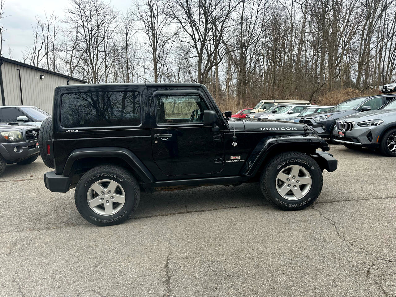 Used 2014 Jeep Wrangler Rubicon w/ Power Convenience Group image 3
