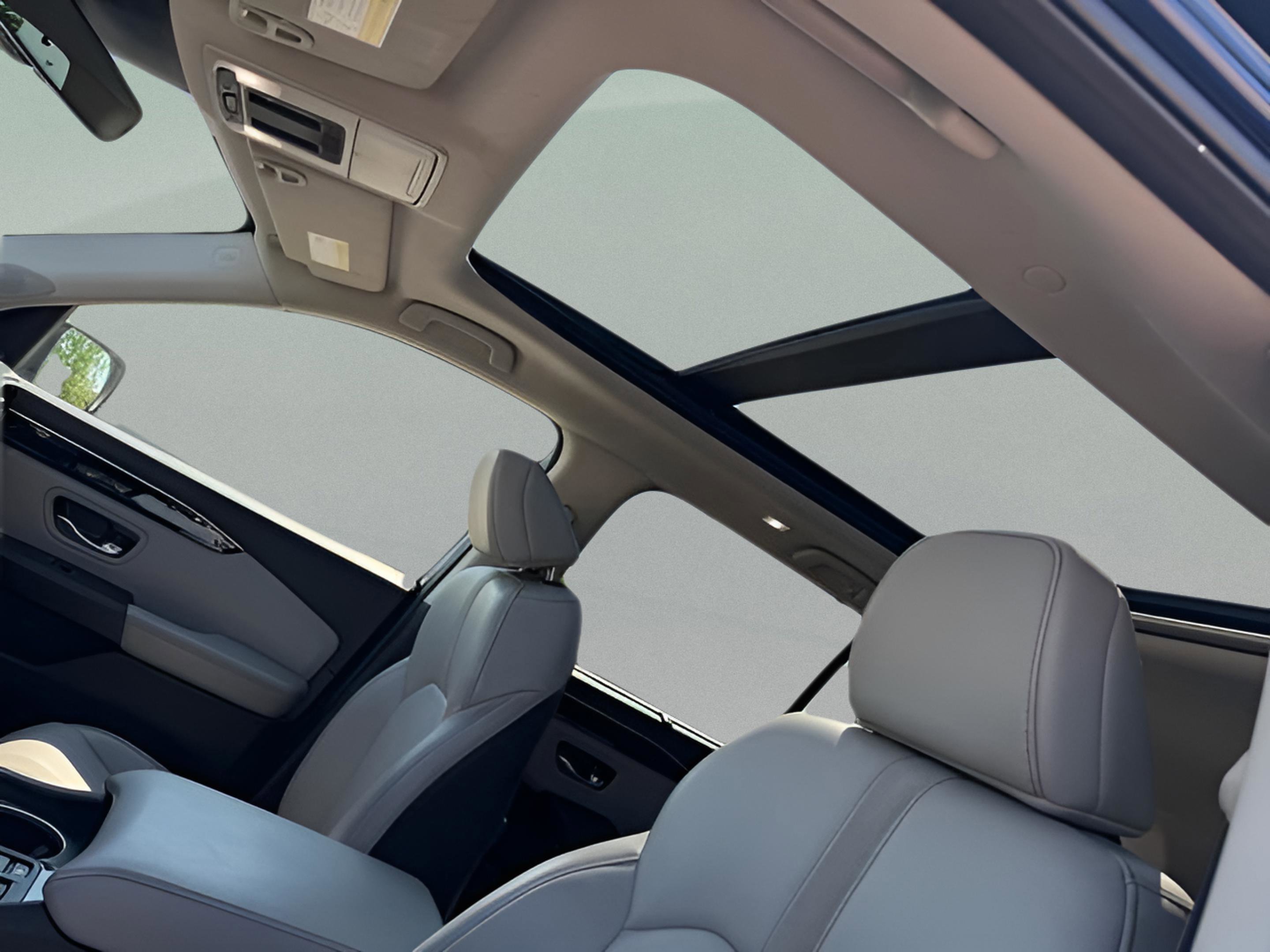 Certified 2024 Honda Pilot Touring image 30