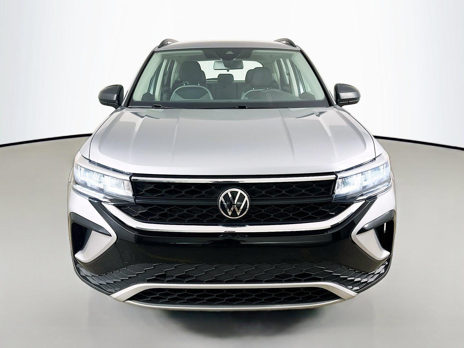 Used 2022 Volkswagen Taos S AWD/4WD image 2