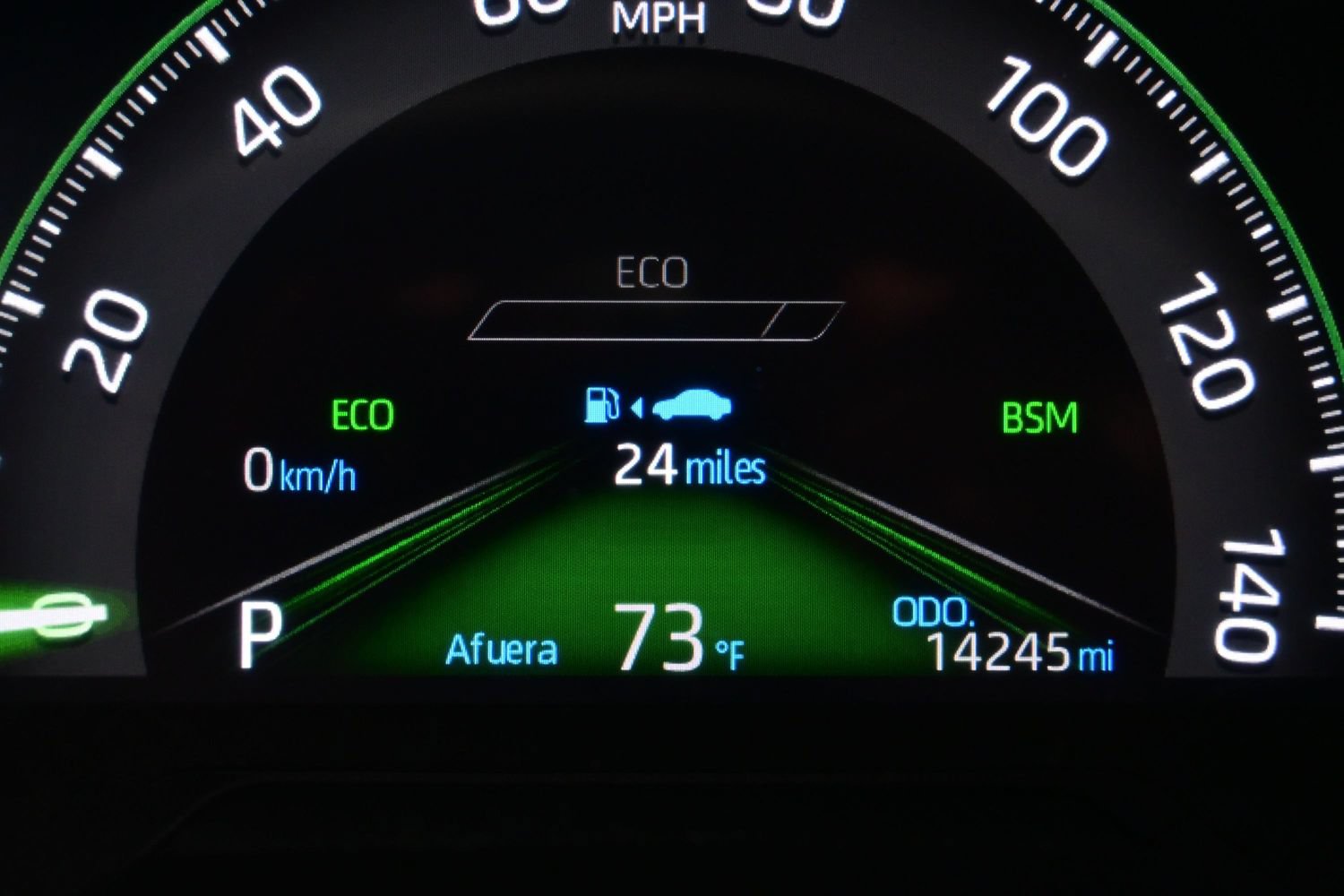 Used 2025 Toyota RAV4 XLE Premium w/ Weather Package FWD image 27