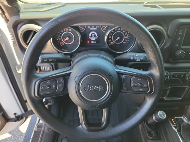 Used 2021 Jeep Gladiator Sport AWD/4WD image 25
