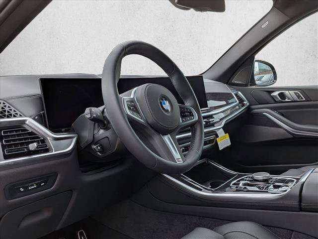 New 2026 BMW X5 xDrive40i w/ M Sport Package image 3