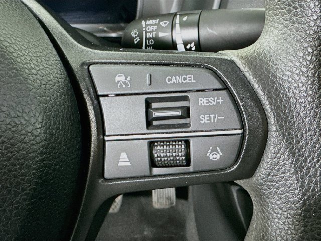 Used 2025 Honda Accord SE image 11
