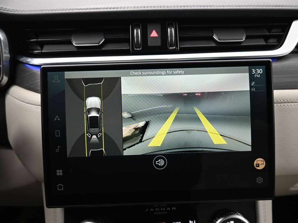 Used 2023 Jaguar F-PACE S image 15