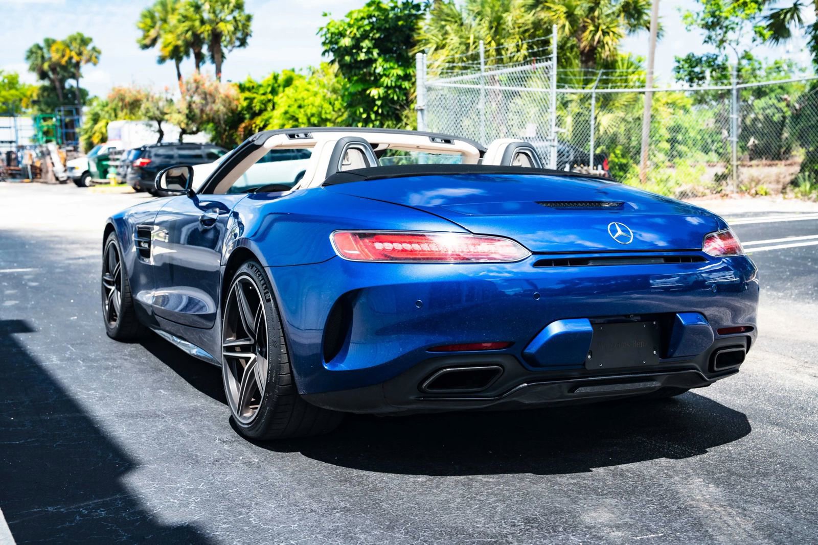 Used 2018 Mercedes-Benz AMG GT C image 9